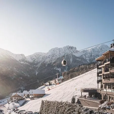 Hotel Kronplatz-resort Kristall 4*